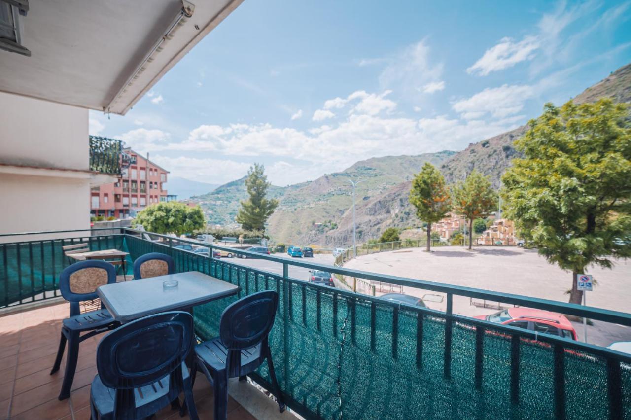 Taormina Casa Erika Family Apartment Exteriör bild